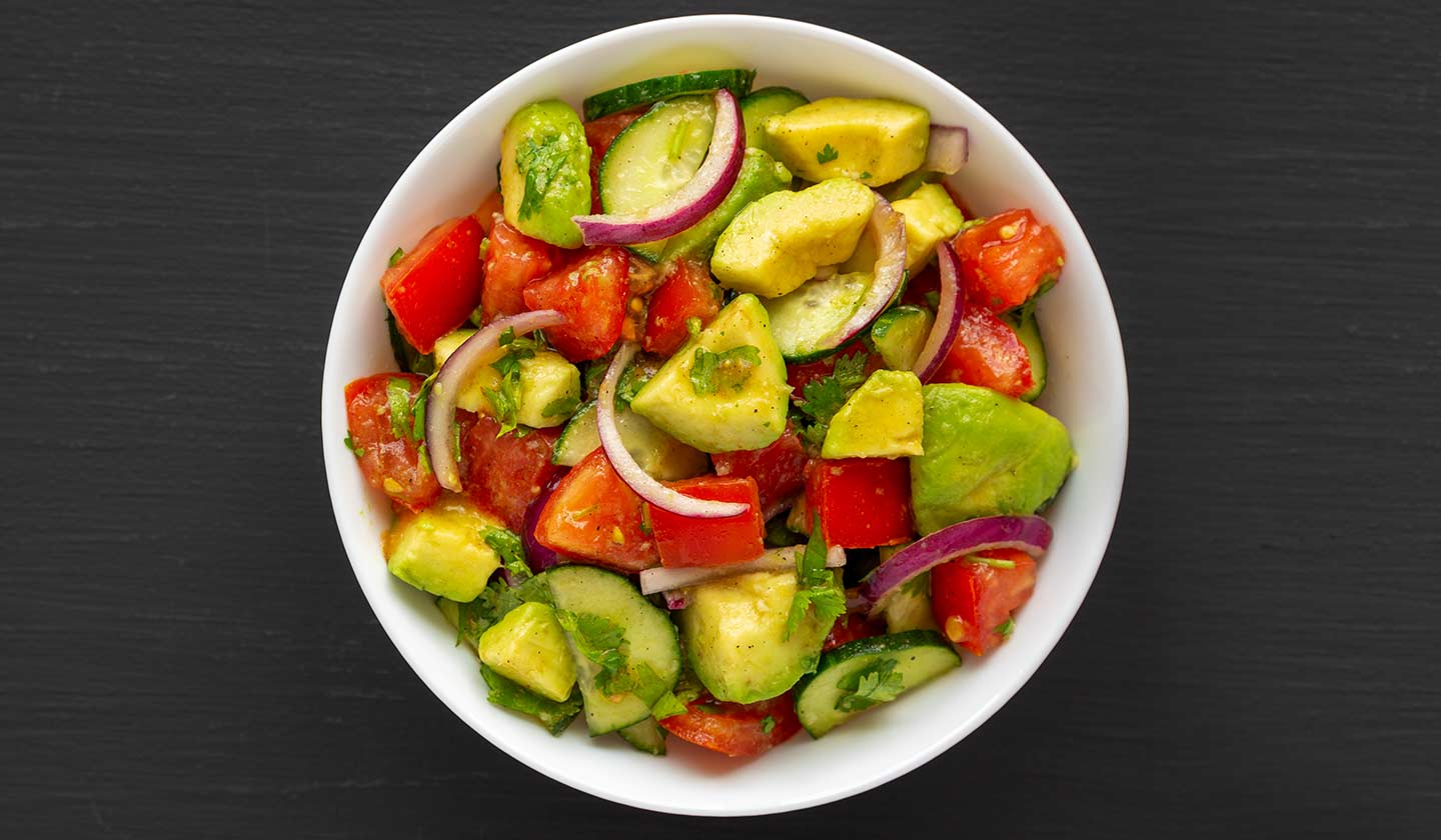 Vegetable salad with avocado